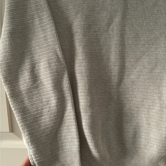Mango Men's Light Gray Crewneck Textured Sweater - Picture 7 of 11